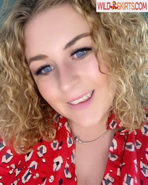 curvy abbii|Watch this story by Abbii on Instagram before it disappears..